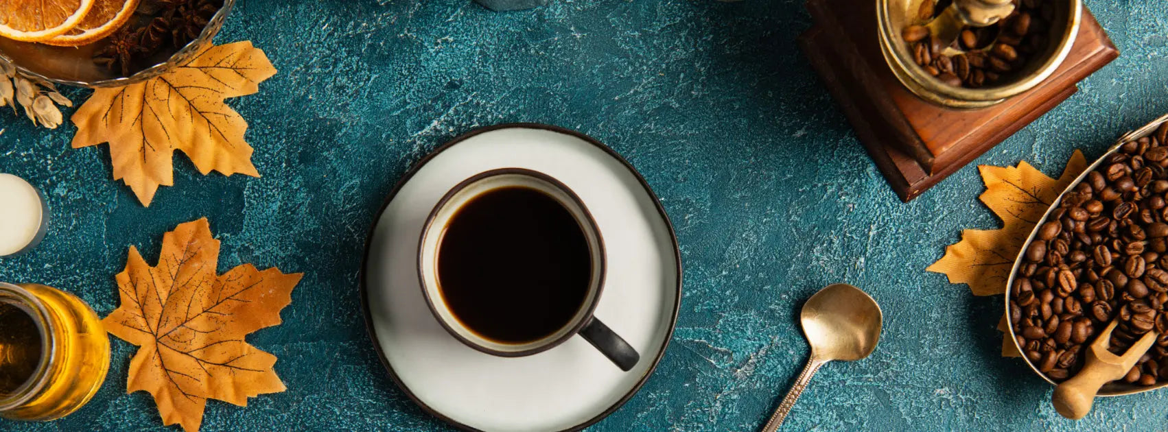 10-Cozy-Refreshing-Drinks-to-Warm-or-Cool-Up-Your-November-Days KitchenDance