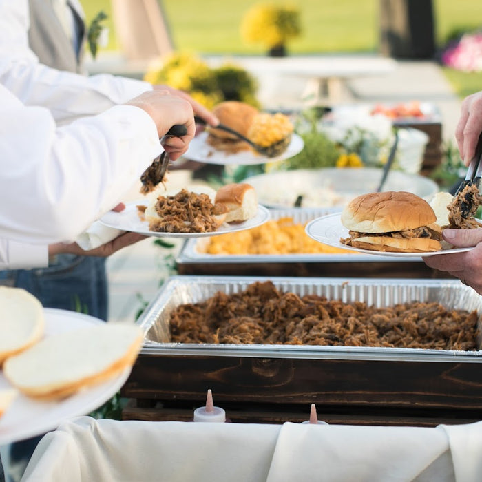 BBQ Pulled Pork Perfection With Disposable Foil Pans: Bring on the Flavor, Forget the Cleanup