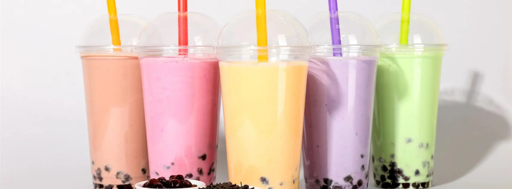 What-s-Hot-in-Cold-Cups-Summer-s-Iced-Coffee-Smoothie-Trends-That-Need-the-Right-Packaging KitchenDance