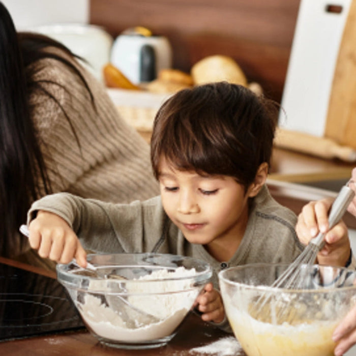 Summer Bucket List: 10 Food-Themed Activities Families Can Do Together