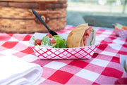 2-1/2 lb compostable food tray with filled with food truck food 0421