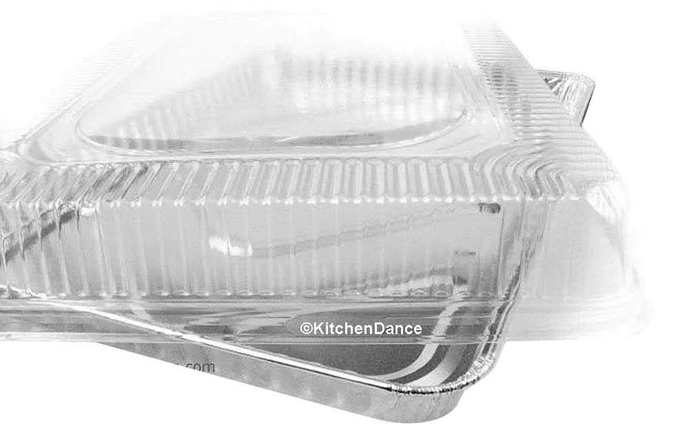 Disposable Foil 1/2 Sheet Cake Pan with Plastic Lid    #7300P