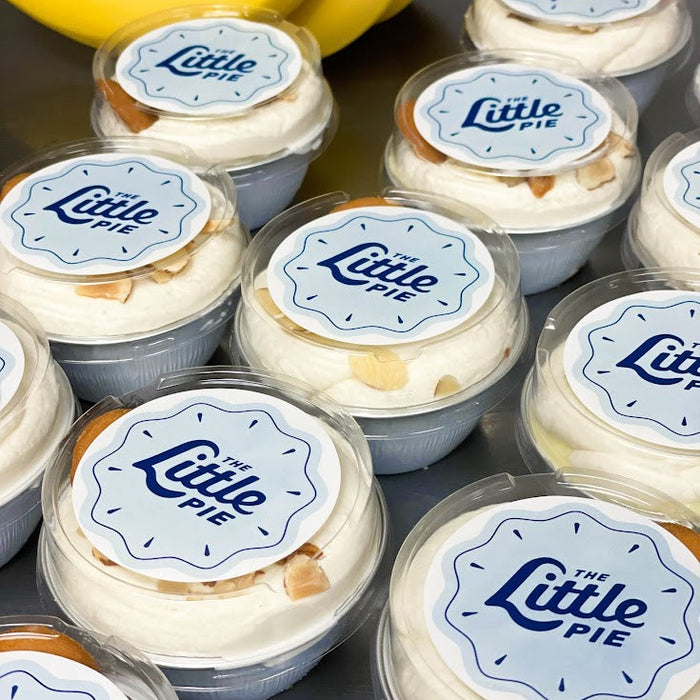 4 oz. Colored Foil Ramekins / Baking Cups with Plastic Lid - #A50P